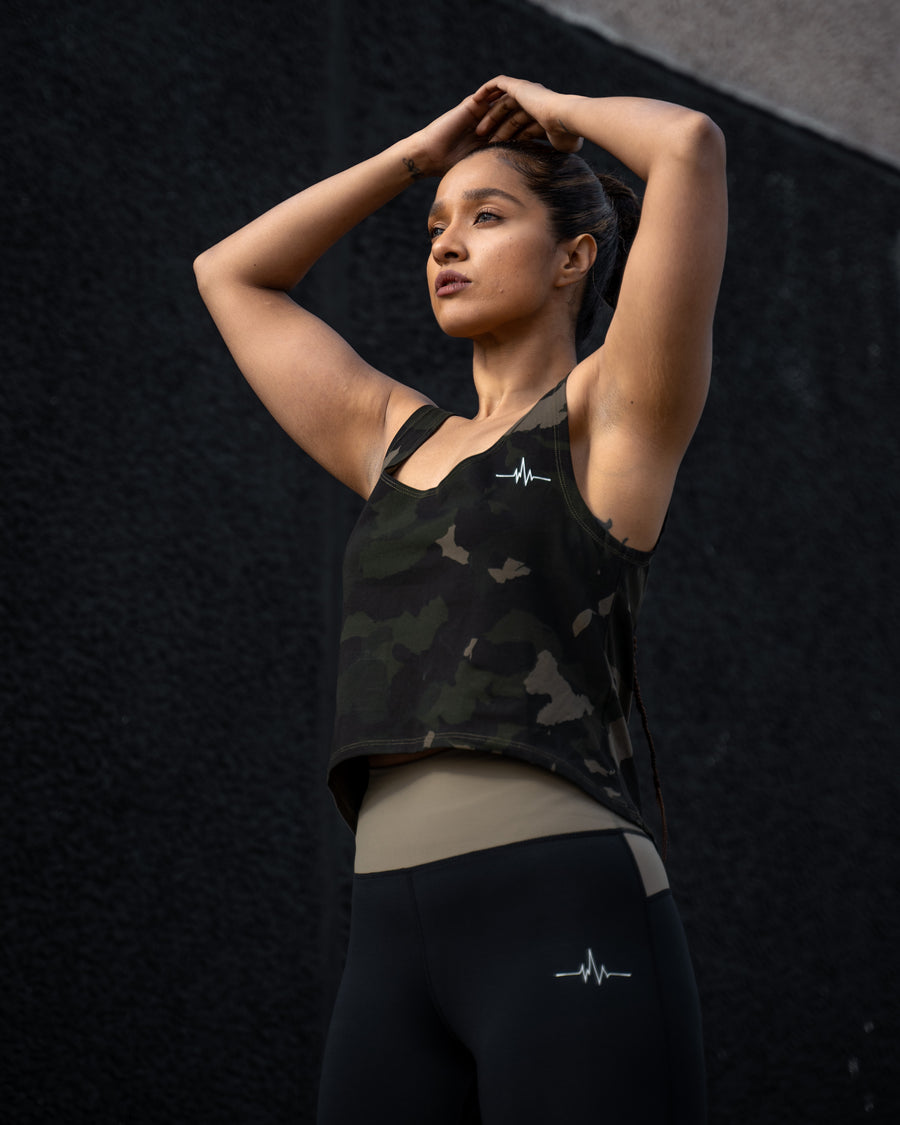 WOMENS LEGACY CROPPED VEST | CAMO